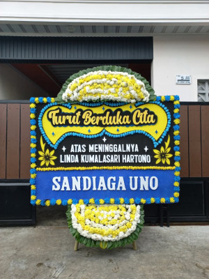 Papan Bunga Duka di Parlilitan